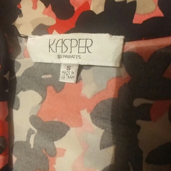 Top - Picture 2 of 2